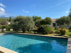 Résidence Soleado Maison jumelée à 800m du centre ville de Bédoin